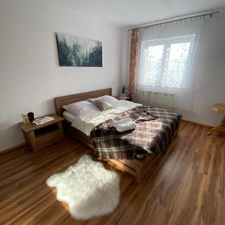 Goscinne Pod Jaworem - Obok Pieknego Szlaku Wzdluz Rzeki Bialka, 1km Do Stokow Kotelnica فندق مبيت وإفطار بيالكا تاترزانسكا
