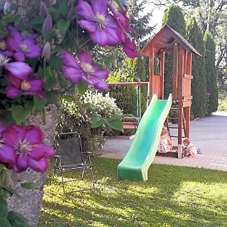 فندق مبيت وإفطار Goscinne Pod Jaworem - Obok Pieknego Szlaku Wzdluz Rzeki Bialka, 1km Do Stokow Kotelnica بيالكا تاترزانسكا